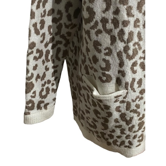 Cream & Tan Animal Print Pocketed Open Front Cardigan - Picture 5 of 7